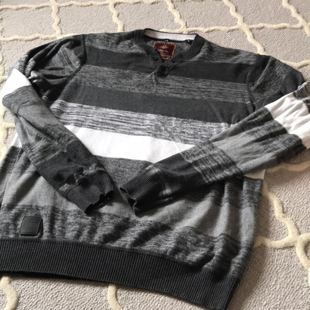 Point zero sweater